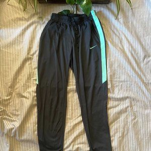 Nike Dri fit charcoal and light green sweatpants size adult small